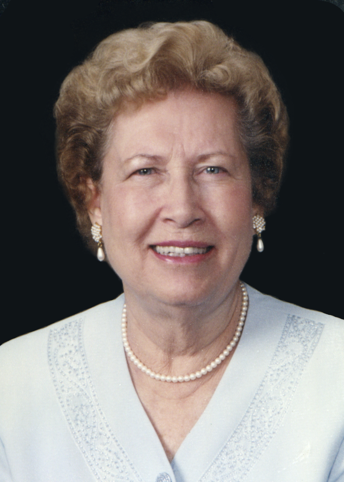 Baue Obits - qyx1zqj